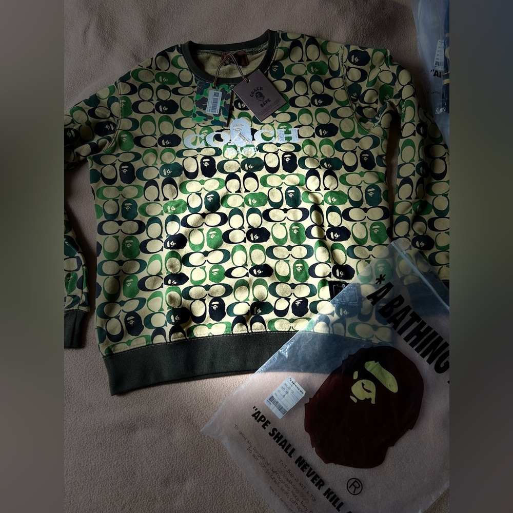 Coach/BAPE
XL Camo/green